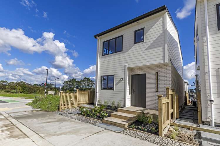 624 Kerepi Street Westgate_16