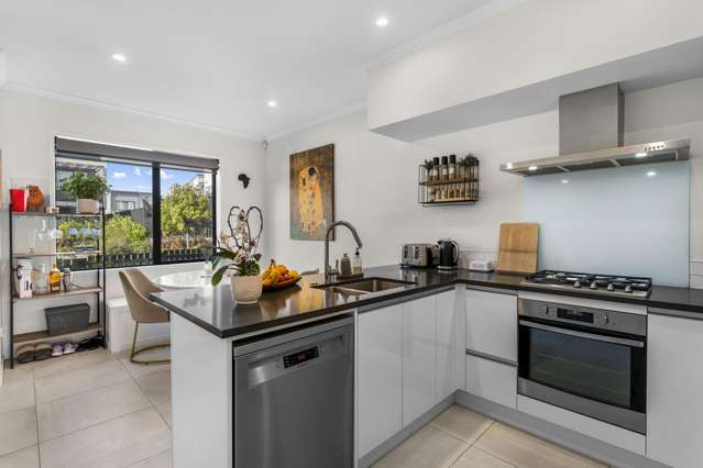 10 Malcolm Calder Road Hobsonville Point_2