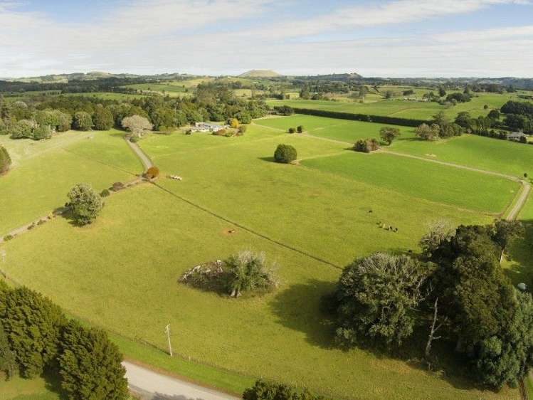 355 Waikaramu Road Waimate North_14