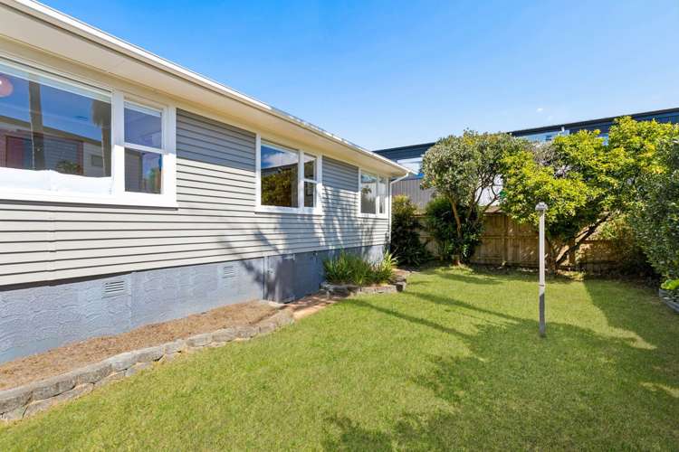 90 Gloria Avenue Te Atatu Peninsula_11