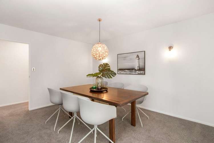 37 Lothian Brae Wattle Downs_5