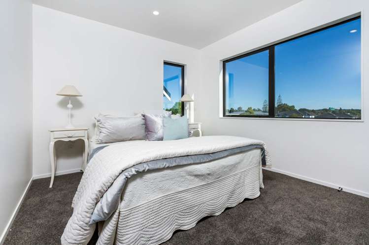 2/19 Kingdale Road Henderson_9
