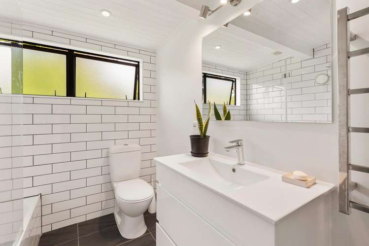 30b Haumia Street Johnsonville_10