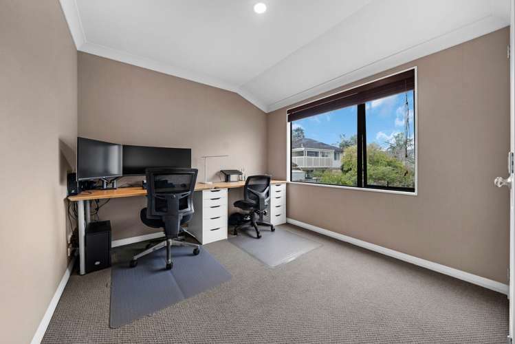 11 Gordal Place Flat Bush_16