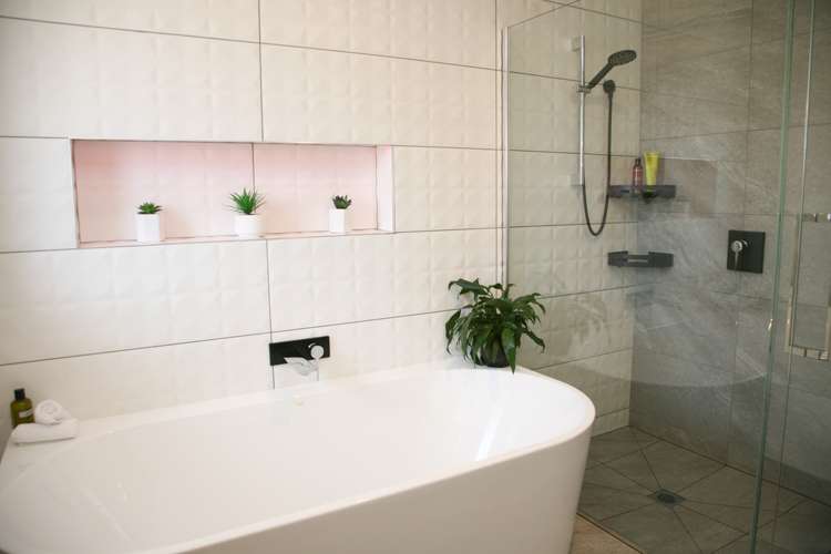 6 Hikuwai Drive Albert Town_10