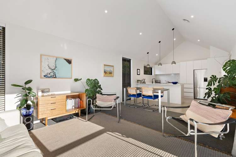 1 Bellamore Street Dalefield/Wakatipu Basin_6