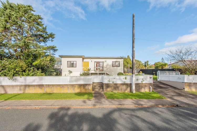 6 Godley Road Green Bay_22