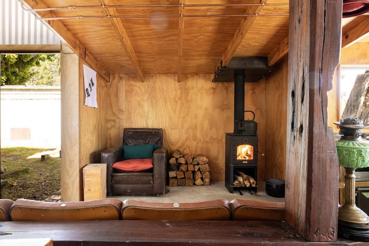 - Hut 43, Lake Alexandrina, South End Settlement_2