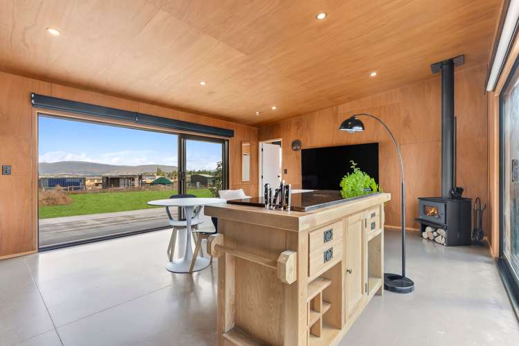 15 Lost Burn Road Lake Hawea_2