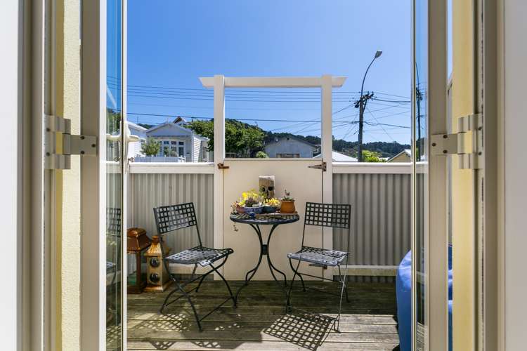 3/245 Adelaide Road Newtown_3