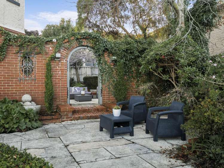 14 Sheen Street Roslyn_20