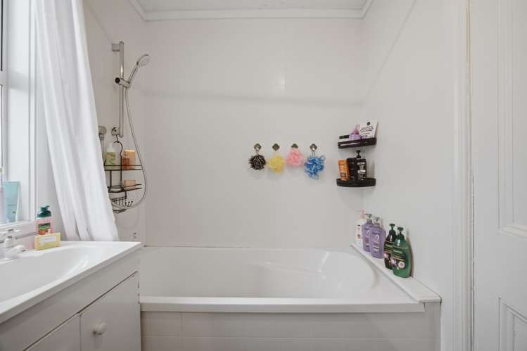 9 St Heliers Court Clyde Hill_13