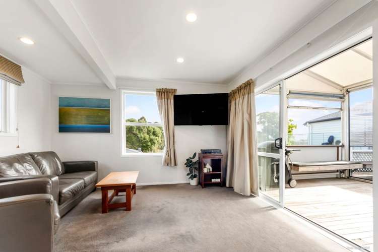81 Heaphy Street Blockhouse Bay_9