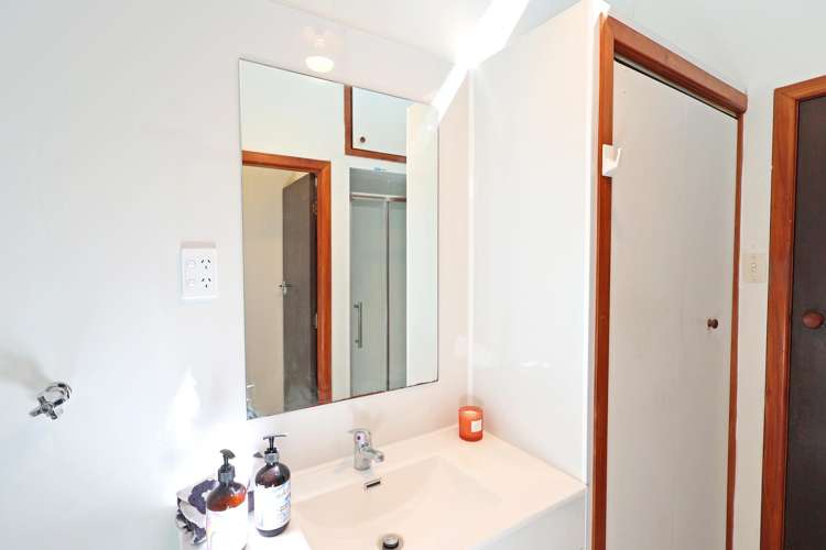 2/95 Bowmont Street Appleby_13