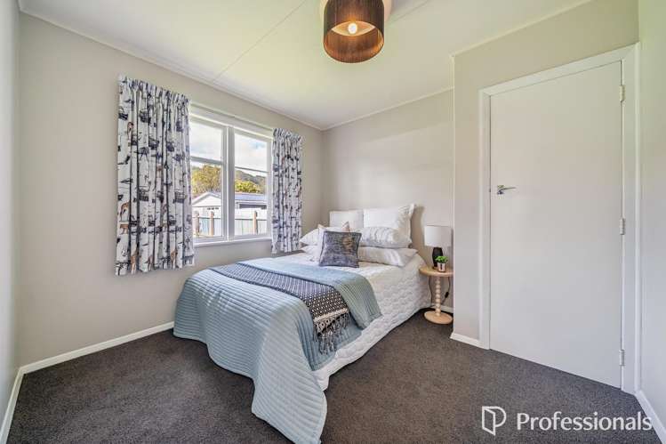 34 Donnelley Drive Wainuiomata_14