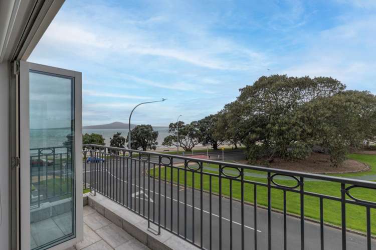 2/5 The Parade St Heliers_4