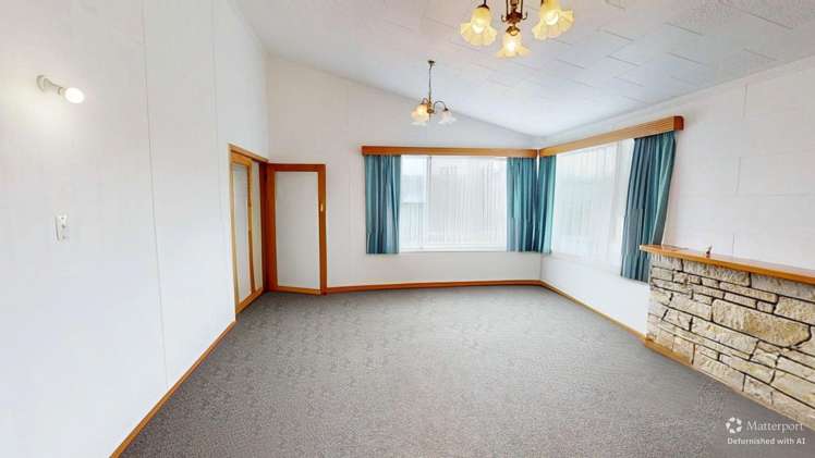 390 Wellington Road 1214_5