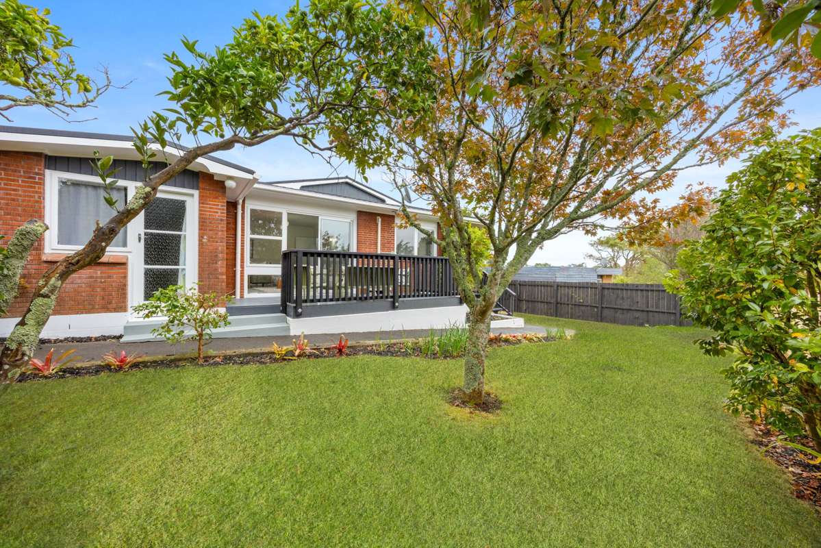 2/49 Littlejohn Street_0