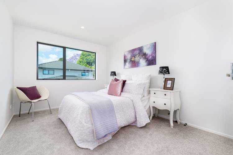 8 Ti Kouka Place Te Atatu Peninsula_10