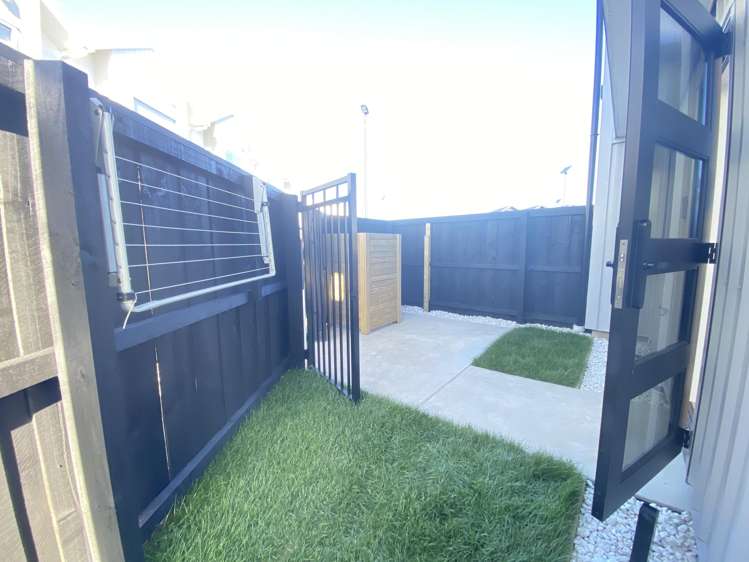 8/50 Broadway Parade Rolleston_12