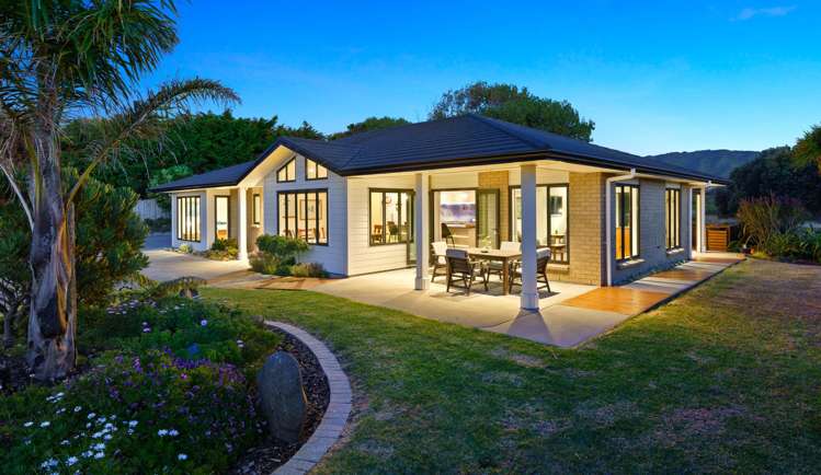 34 Titoki Road Waikanae Beach_21