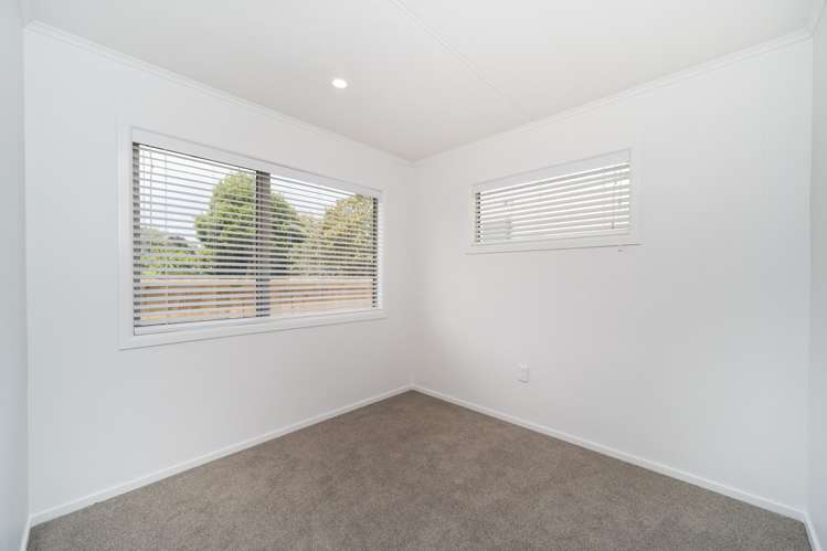 167 Maxwells Line Awapuni_18