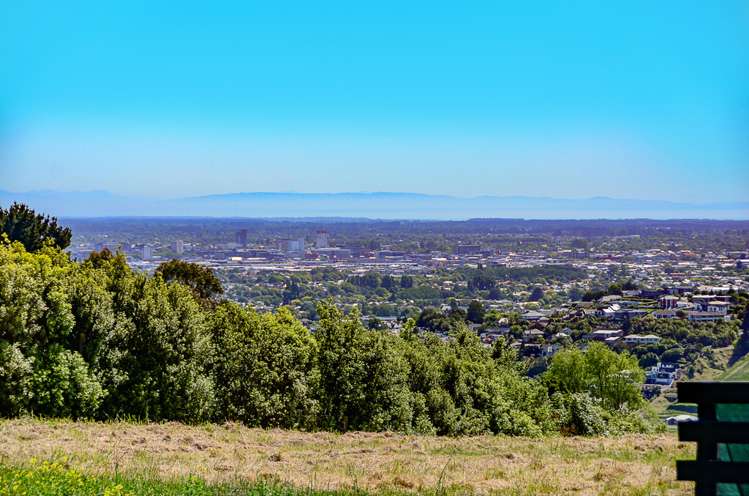 335d Worsleys Road Cracroft_15