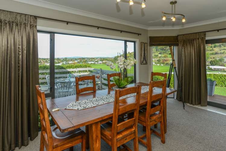 1 Lakeview Terrace Taradale_10