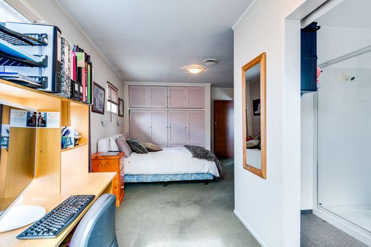 14 Gipps Place Tamatea_10