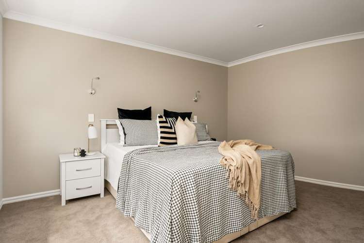 3 Seaview Road Otumoetai_12