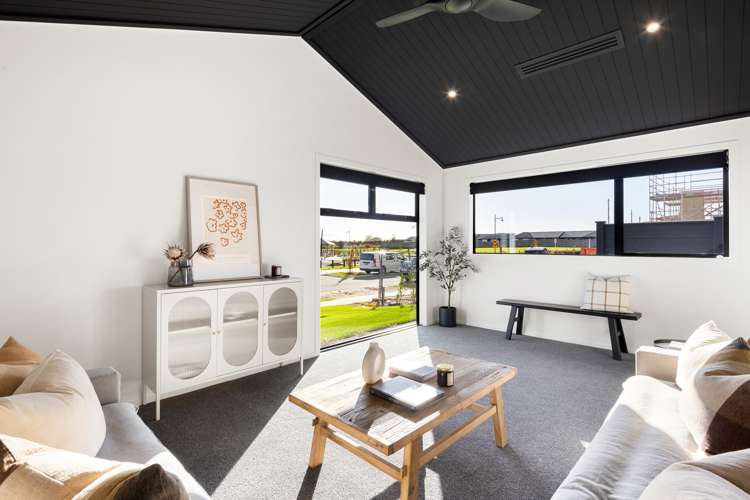 36 Isobel Hodgson Drive Cambridge_23