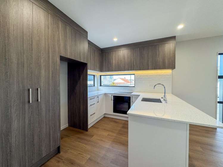 6/145 Richardson Road_0