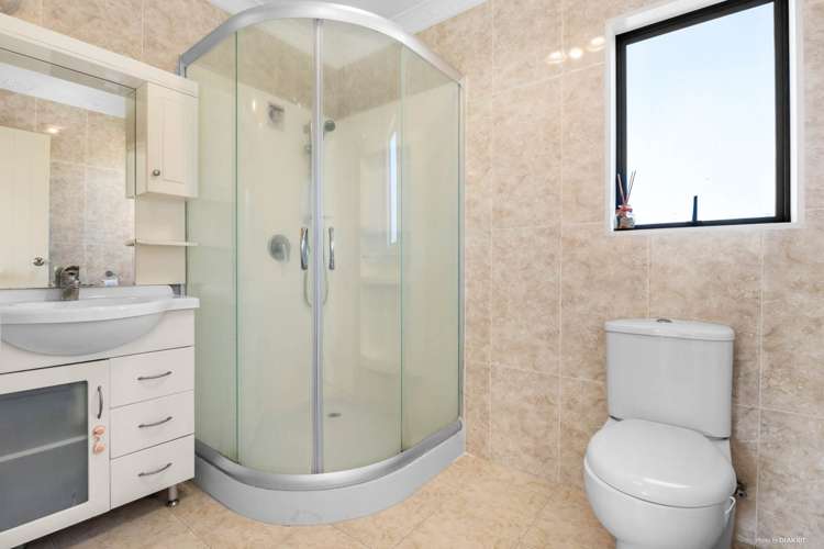 15a Peach Road Glenfield_10