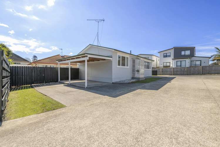 119 Moore Street Howick_1