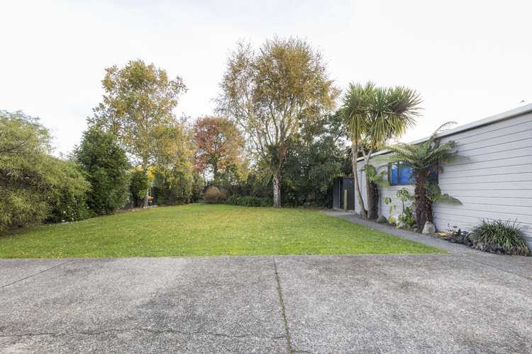 98 East Street Feilding_25