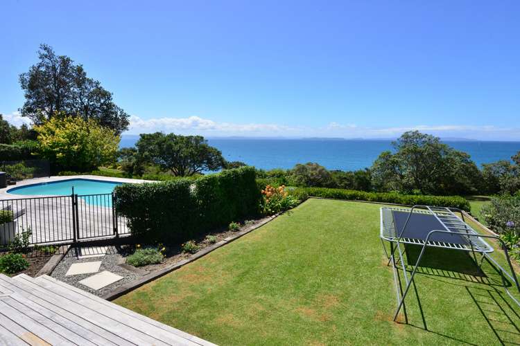 138 Pacific Parade Army Bay_2