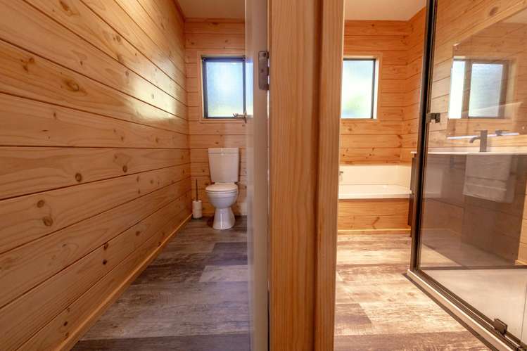 12 Mcfetrick Place Franz Josef_19