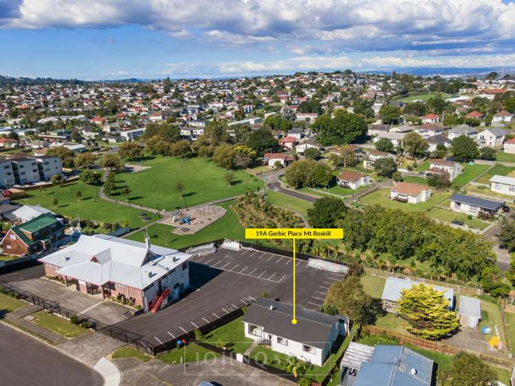 19a Gerbic Place Mount Roskill_13