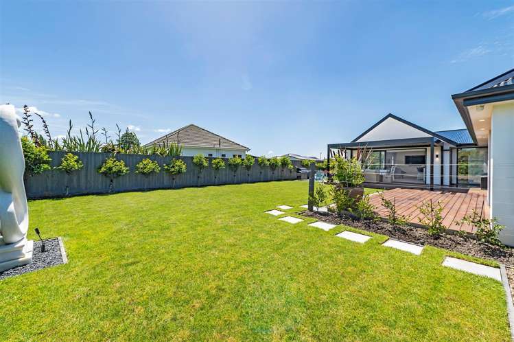 65 Southfield Drive Lincoln_19