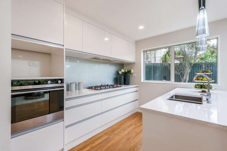 6 Pikao Place East Tamaki_9