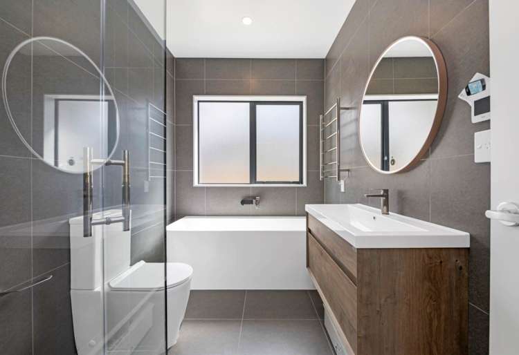 4 Strummers Lane Ardmore Airfield_9