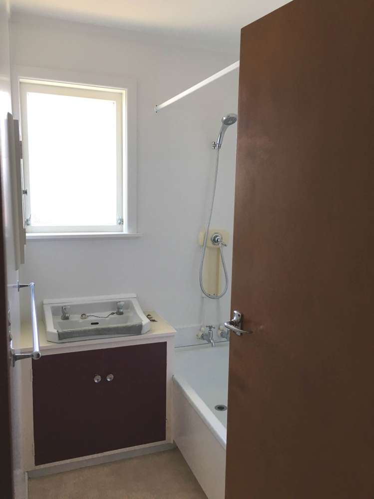 2/28 Saint Michaels Avenue Point Chevalier_6