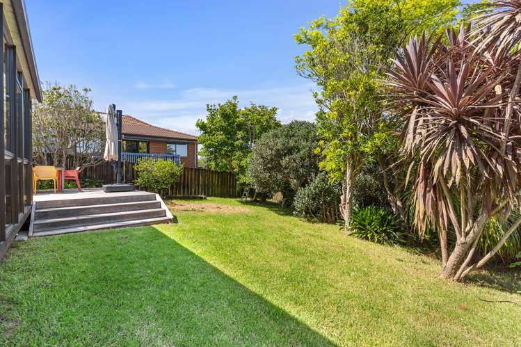 1/15 Essington Place Half Moon Bay_24