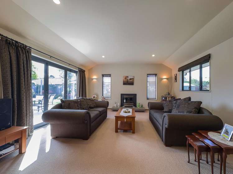 8 Fuchsia Place Springlands_17