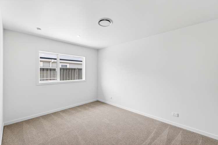 2 Mohaka Street Poraiti_14