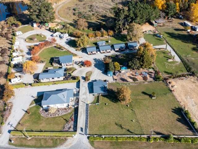 Central Otago TOP 10 Holiday Park for Sale - FHGC