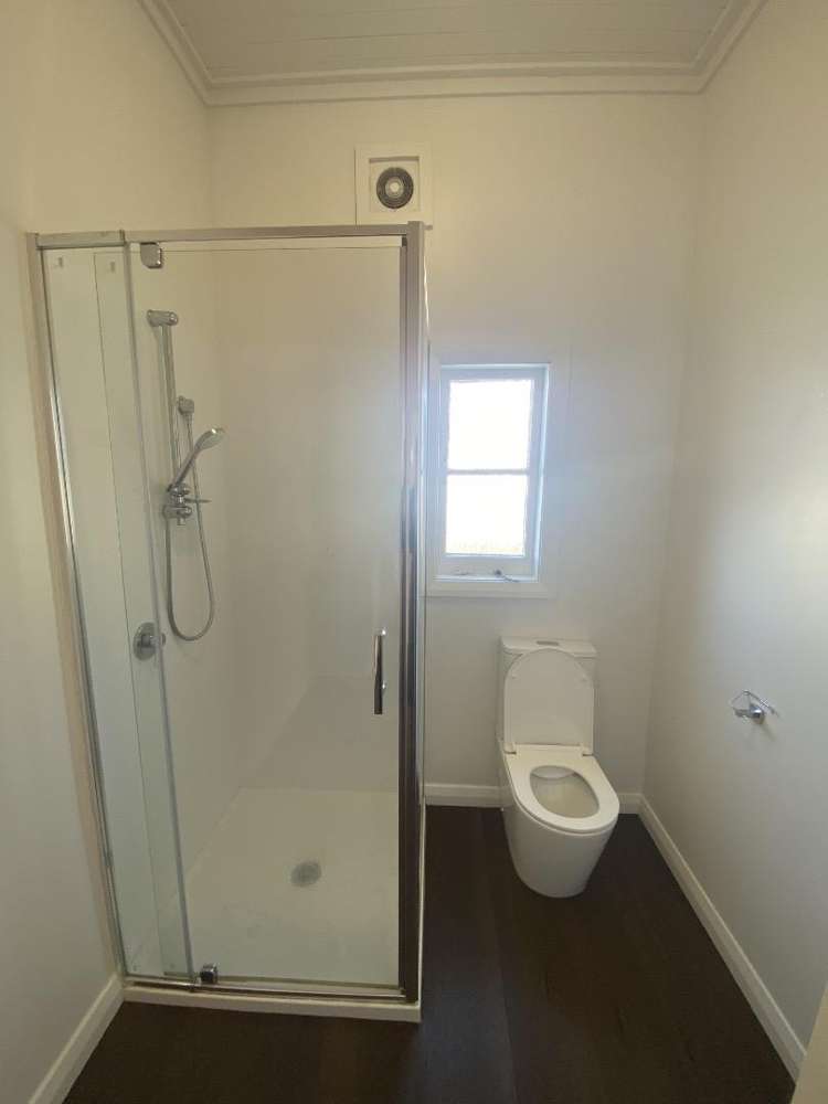 2/1050 Bank Street 11385_7