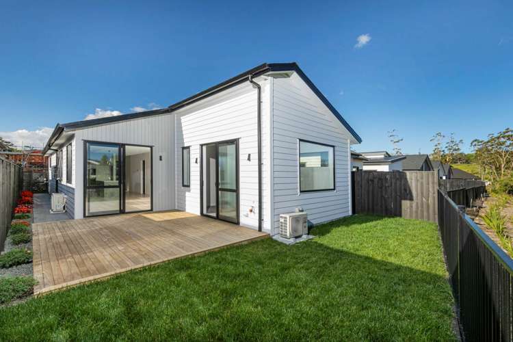 35 Matahae Crescent Wainui_3