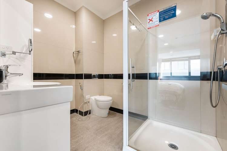 32a/88 Cook Street Auckland Central_10