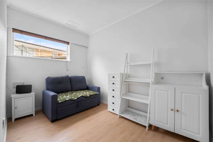 2/365 East Coast Road Mairangi Bay_18